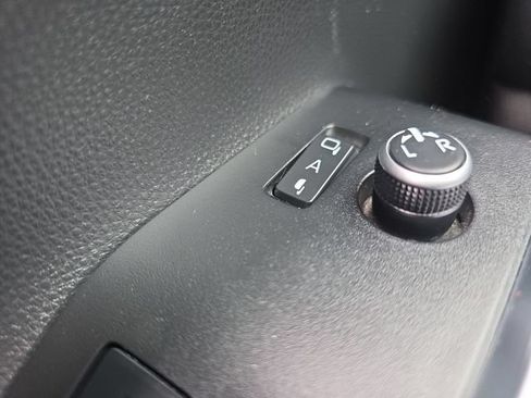 Used 2023 Toyota Highlander Platinum AWD/4WD image 33