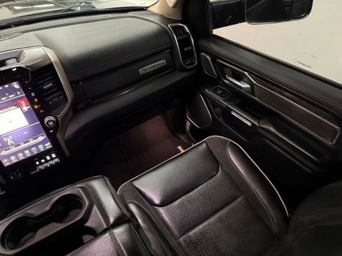 Used 2019 RAM 1500 Laramie image 19