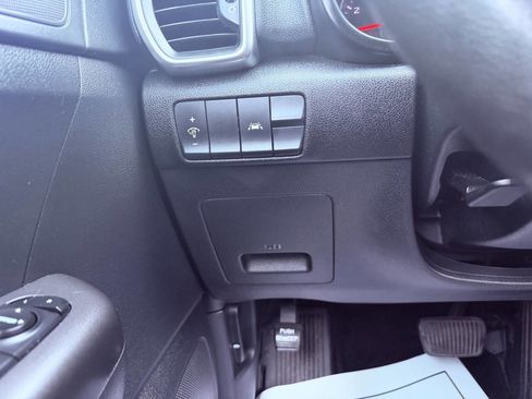 Used 2020 Kia Sportage LX image 27