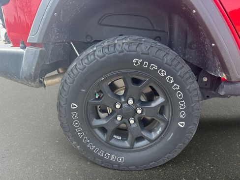 Used 2022 Jeep Wrangler Unlimited Sport image 7