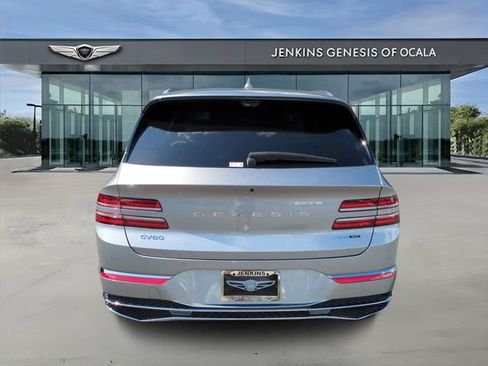 Certified 2025 Genesis GV80 3.5T Prestige AWD/4WD image 4