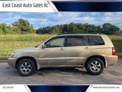 Used 2004 Toyota Highlander 2WD V6