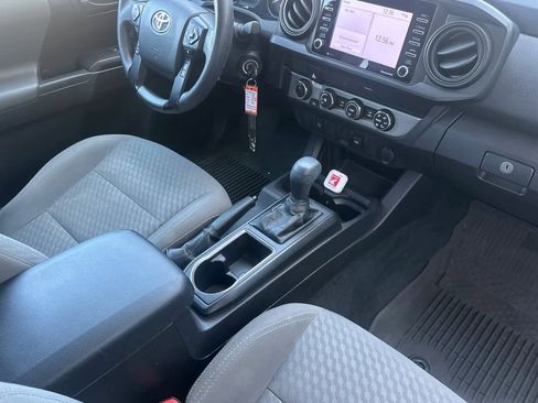 Used 2022 Toyota Tacoma SR w/ SR Convenience Package AWD/4WD image 15