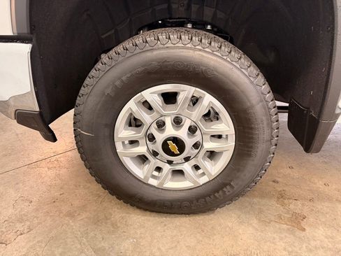 New 2026 Chevrolet Silverado 2500 W/T w/ WT Convenience Package image 14