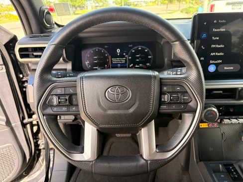Used 2025 Toyota 4Runner TRD Off-Road Premium w/ Tow Technology Package AWD/4WD image 23