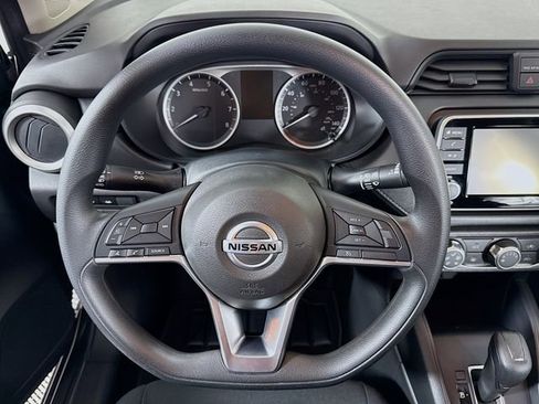 Certified 2022 Nissan Versa S w/ Trunk Package image 13