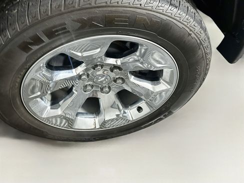 Used 2022 RAM 1500 Big Horn AWD/4WD image 11