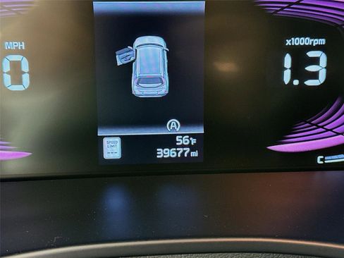 Used 2024 Kia Soul LX w/ LX Technology Package image 13