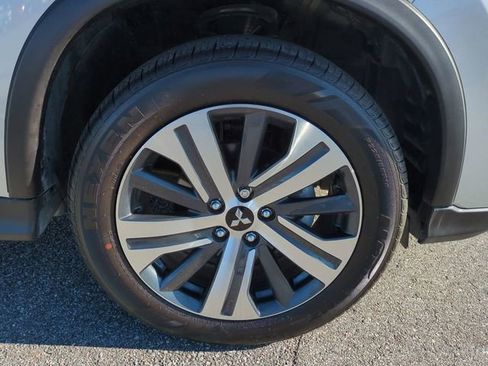 Used 2024 Mitsubishi Outlander Sport ES image 11