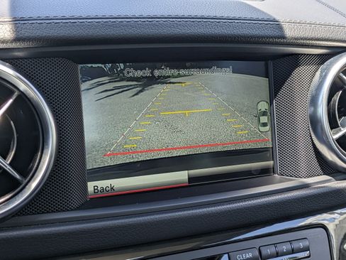 Used 2015 Mercedes-Benz SL 400 image 30