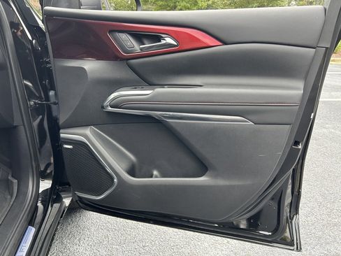 Used 2024 Chevrolet Traverse RS w/ LPO, Floor Liner Package image 63