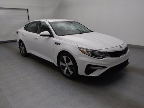 Used 2020 Kia Optima S image 13