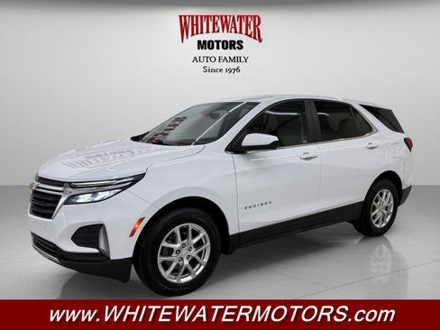 Used 2022 Chevrolet Equinox LT w/ Driver Convenience Package AWD/4WD image 1