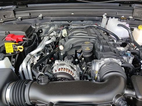 New 2025 Jeep Gladiator Sport image 55