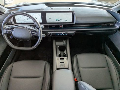 Used 2025 Hyundai Ioniq 6 SEL image 29