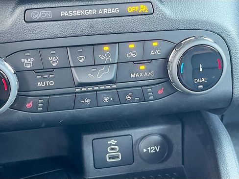 Used 2024 Ford Bronco Sport Outer Banks w/ Tech Package AWD/4WD image 16