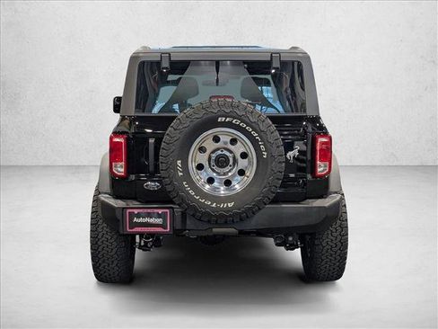 New 2025 Ford Bronco 2-Door image 8