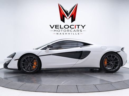 Used 2019 McLaren 570S Coupe RWD image 10