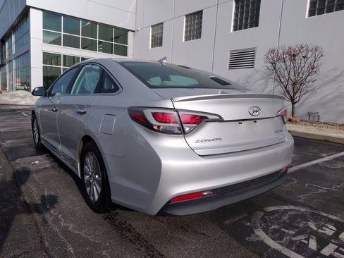 Used 2016 Hyundai Sonata SE image 6