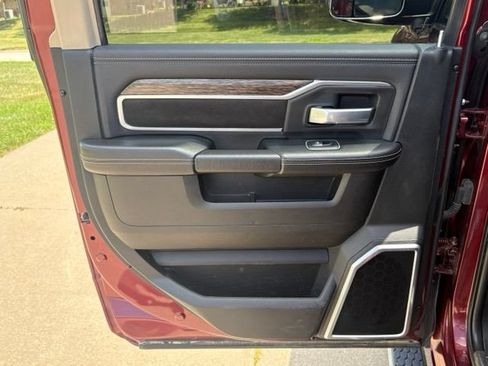 Used 2021 RAM 3500 Laramie AWD/4WD image 23