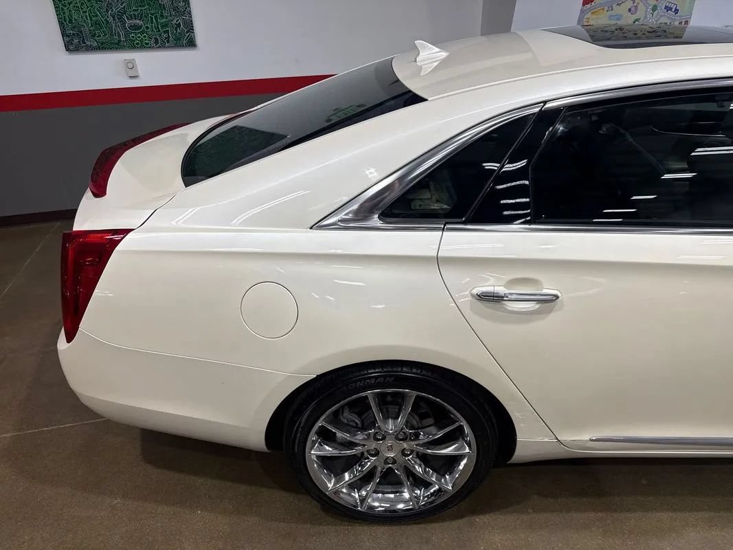 Used 2014 Cadillac XTS Vsport Premium AWD/4WD image 33