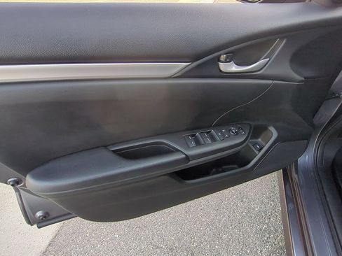 Used 2020 Honda Civic Sport image 21