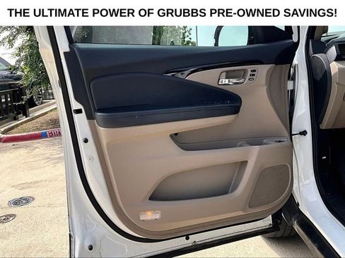 Used 2022 Honda Pilot Elite image 21