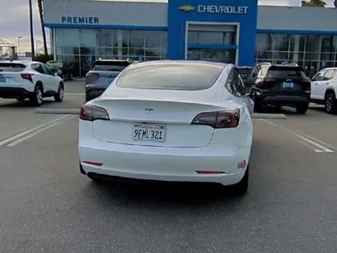 Used 2023 Tesla Model 3 Standard Range RWD image 7