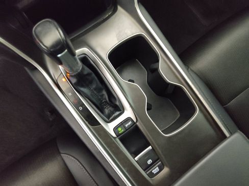 Used 2020 Honda Accord Sport image 26