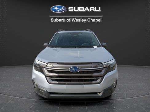 Used 2026 Subaru Forester Premium AWD/4WD image 8