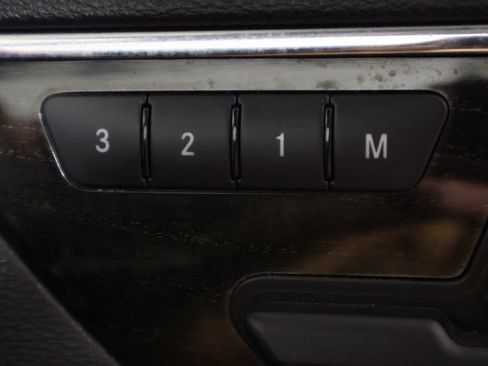 Used 2012 Mercedes-Benz E 350 4MATIC Coupe image 37