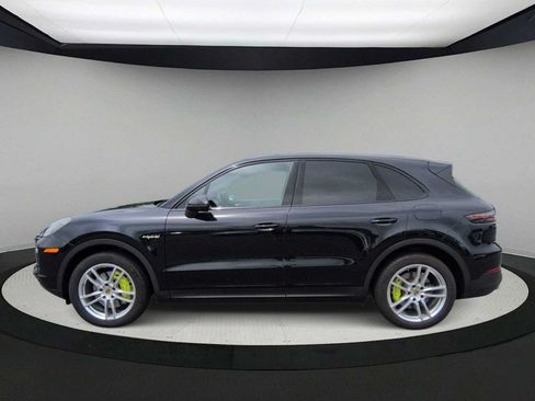 Used 2021 Porsche Cayenne E-Hybrid AWD/4WD image 5