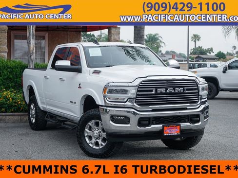 Used 2022 RAM 2500 Laramie AWD/4WD image 1