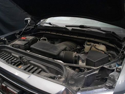 Used 2022 GMC Sierra 1500 AT4 w/ AT4 Premium Package image 26