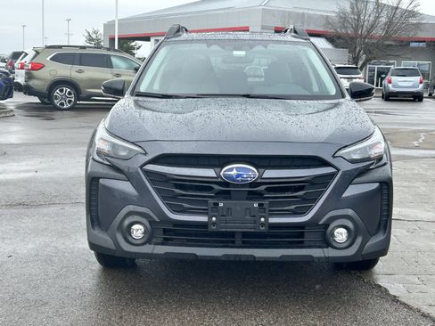 Used 2023 Subaru Outback Premium w/ Tech Package 1 image 2