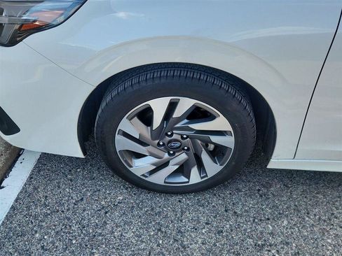 Used 2024 Subaru Legacy Limited AWD/4WD image 9