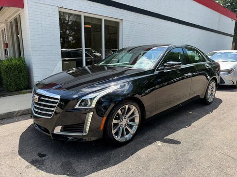 Used 2017 Cadillac CTS Luxury RWD image 2