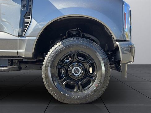 Used 2025 Ford F250 XL w/ STX Appearance Package image 23