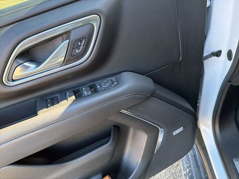 Used 2021 Chevrolet Tahoe LT image 11