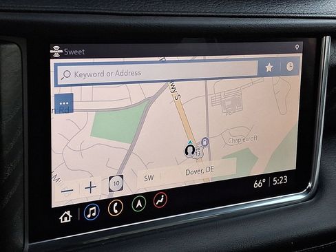 Used 2021 GMC Yukon XL Denali w/ Denali Premium Package image 20