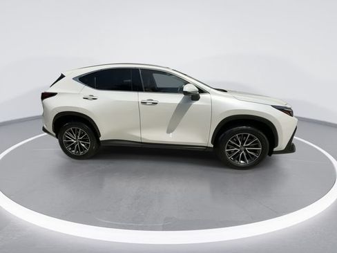 Used 2024 Lexus NX 350 AWD image 9