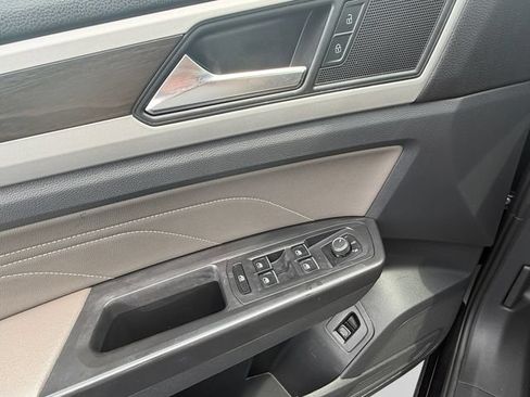 Used 2022 Volkswagen Atlas SE AWD/4WD image 11