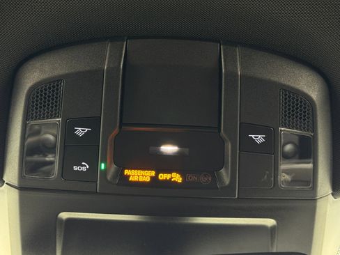 Used 2022 Porsche 911 Carrera S w/ Sport Package image 35