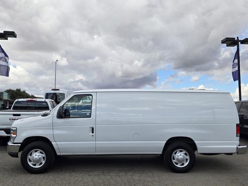 Used 2012 Ford E-250 and Econoline 250 Extended w/ Commercial Cargo Van Pkg image 7