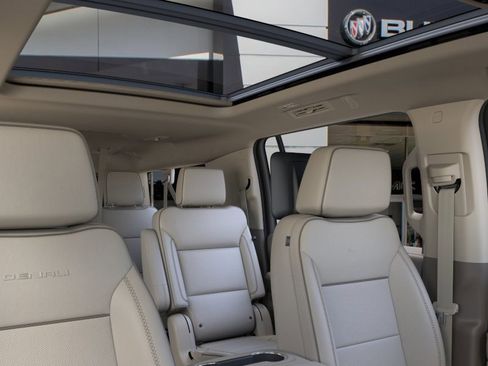 New 2026 GMC Yukon XL Denali w/ Denali Reserve Package AWD/4WD image 24