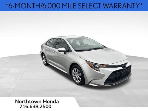 Used 2024 Toyota Corolla LE image 2