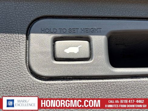 Used 2025 Honda Pilot EX-L image 23