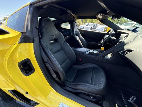 Used 2016 Chevrolet Corvette Z06 w/ 2LZ Preferred Equipment Group RWD image 25