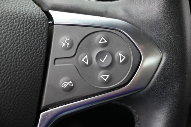 Used 2023 Chevrolet Traverse LT w/ LT Premium Package AWD/4WD image 29