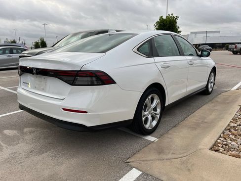 Certified 2024 Honda Accord LX image 3
